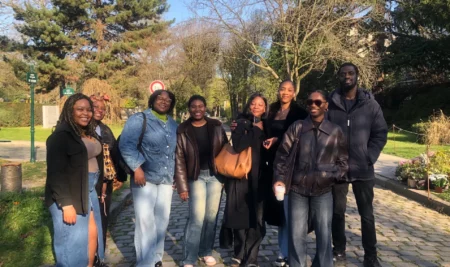 Retour sur la sortie pédagogique au Cimetière du Père-Lachaise : une immersion culturelle pour les étudiants en Master RH